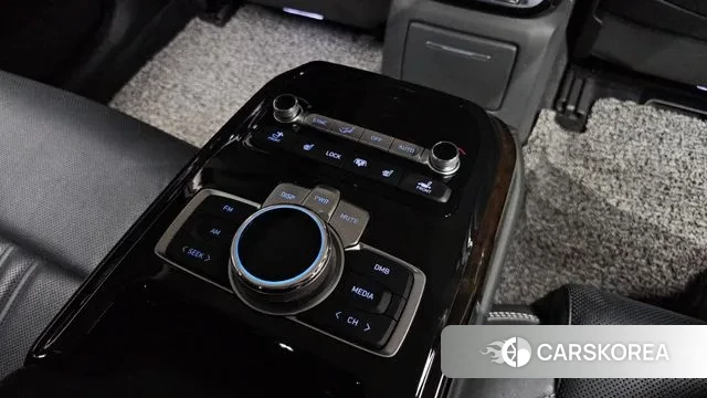 Genesis G90 id 3573780 из Кореи 10