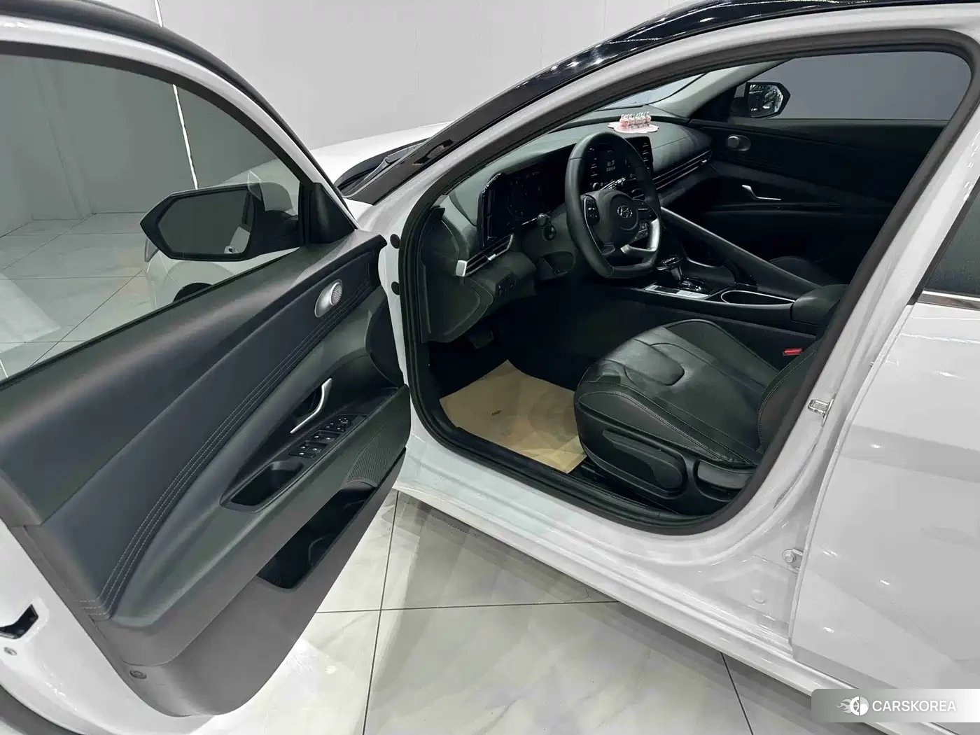 Hyundai Elantra id 4659720 из Китая 10