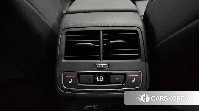 Audi A4 (B9) id 3032490 из Кореи 10