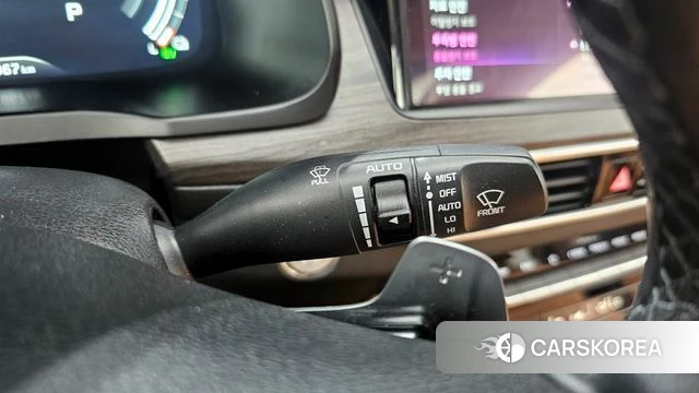 Kia K7 Premier Hybrid id 4325063 из Кореи 10