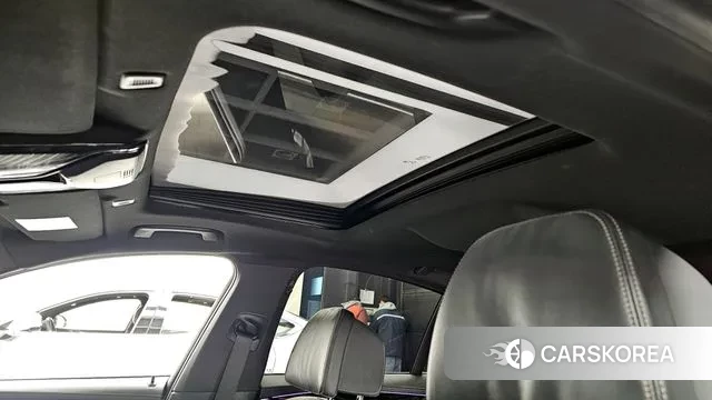 BMW 5 Series (G30) id 3708233 из Кореи 10