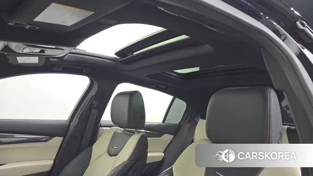 Cadillac CT5 id 3529979 из Кореи 10