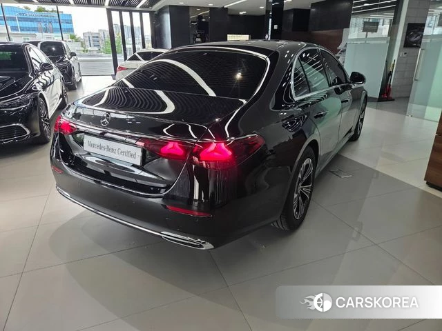 Mercedes-Benz E-Class W214 id 4635027 из Кореи 10