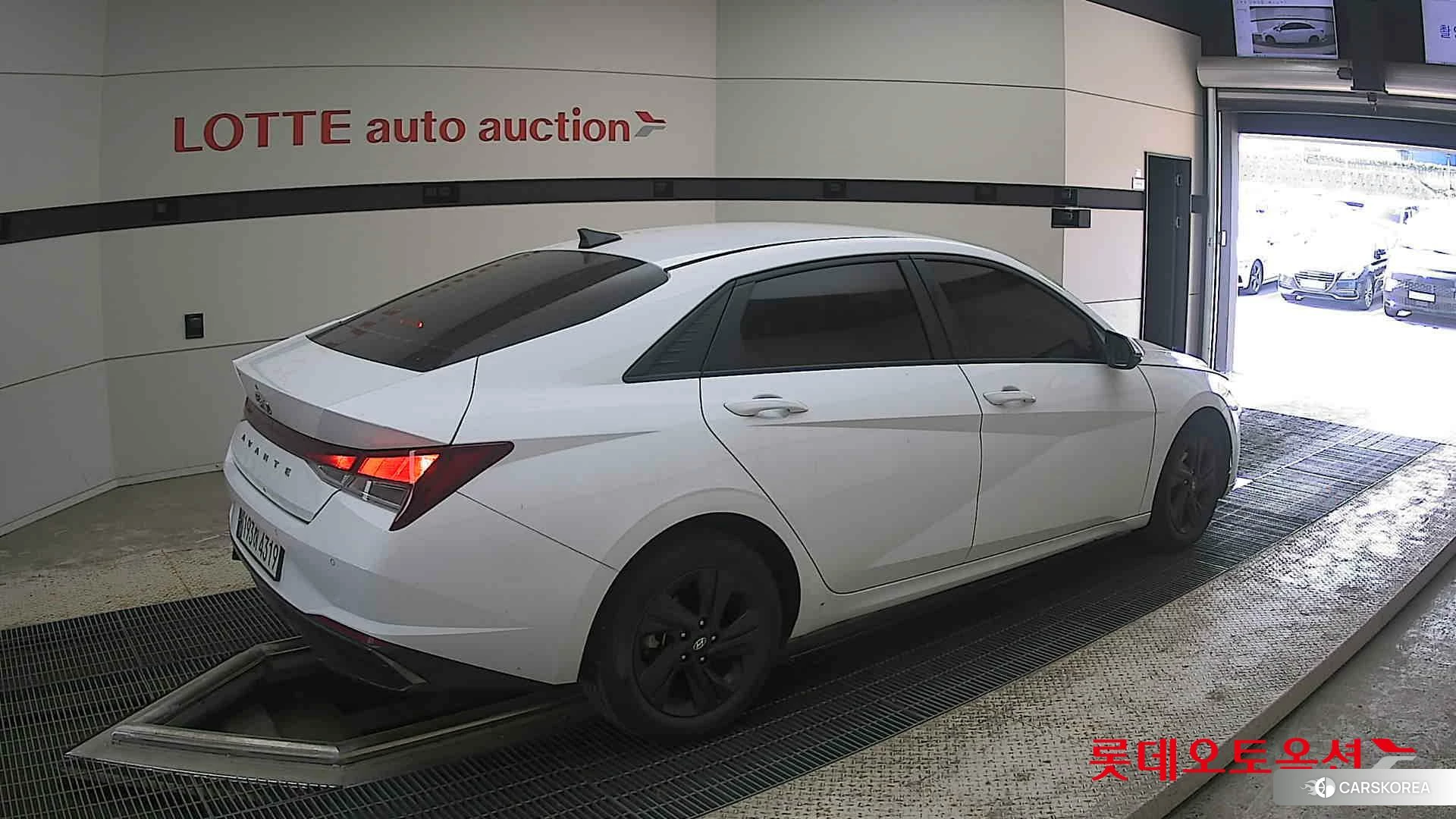 Hyundai Avante id 4289509 из Кореи 10