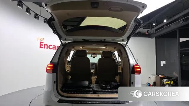 Kia The New Carnival id 3380777 из Кореи 10