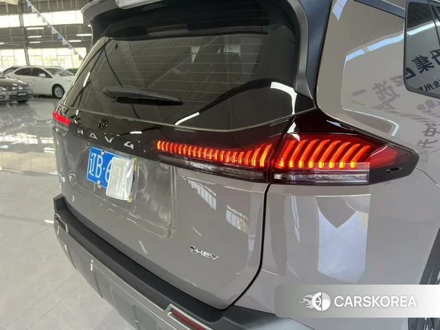 Toyota RAV4 Rongfang id 4273823 из Китая 10