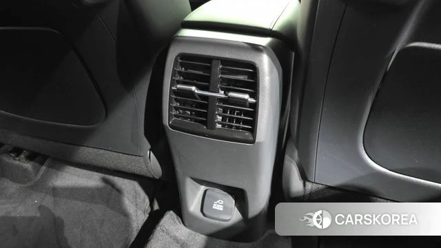 Kia Di Ol Nu Niro id 4934789 из Кореи 10