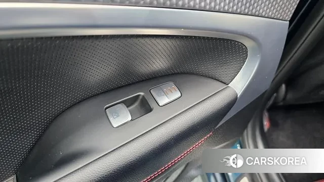 Genesis The New G70 id 3037368 из Кореи 10