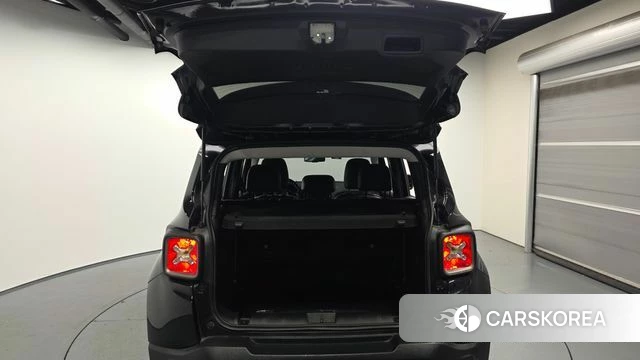 Jeep Renegade id 4572920 из Кореи 10