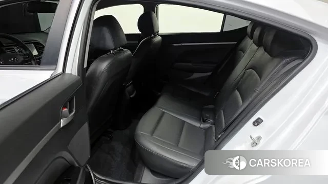 Hyundai The New Avante AD id 3728358 из Кореи 10