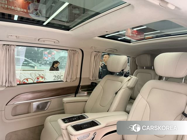 Mercedes-Benz V-class id 4359646 из Китая 10
