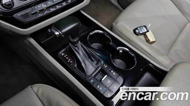 Kia The New Carnival id 2758029 из Кореи 10