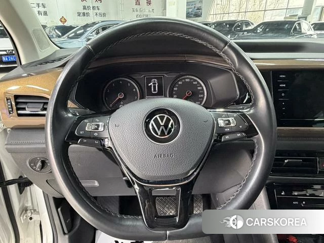 Volkswagen Tuyue id 4313413 из Китая 10