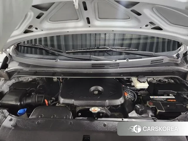 Hyundai The New Grand Starex id 3499367 из Кореи 10