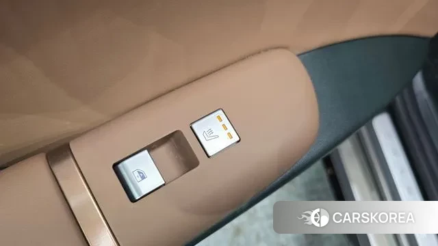 Hyundai Grandeur (GN7) id 3426755 из Кореи 10