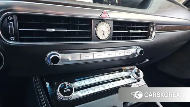 Genesis G90 id 3728310 из Кореи 10