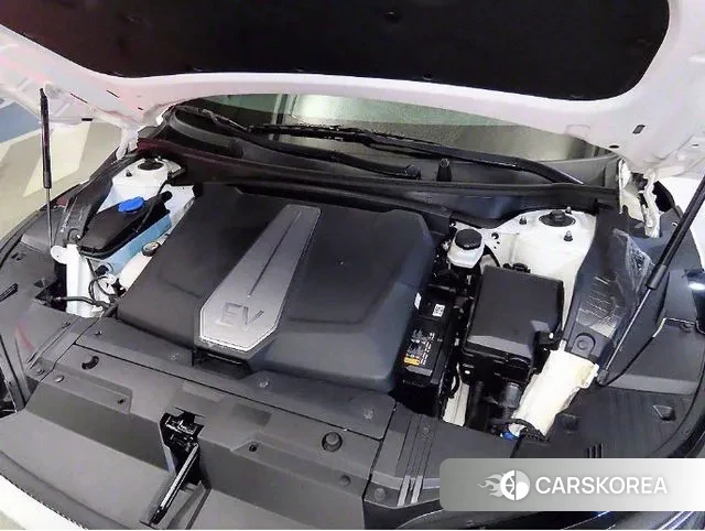 Kia EV6 id 3242113 из Кореи 10