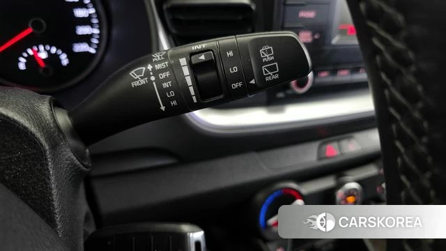 Kia Stonic id 3835086 из Кореи 10