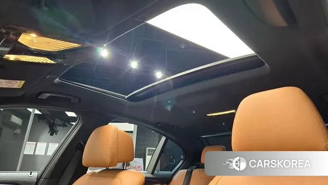 BMW 5 Series (G30) id 3467539 из Кореи 10