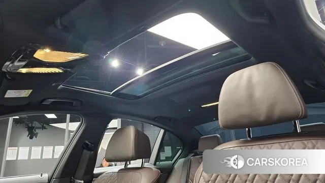 BMW 5 Series (G30) id 3483349 из Кореи 10