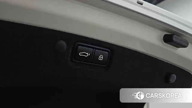 Kia K7 Premier Hybrid id 3788965 из Кореи 10