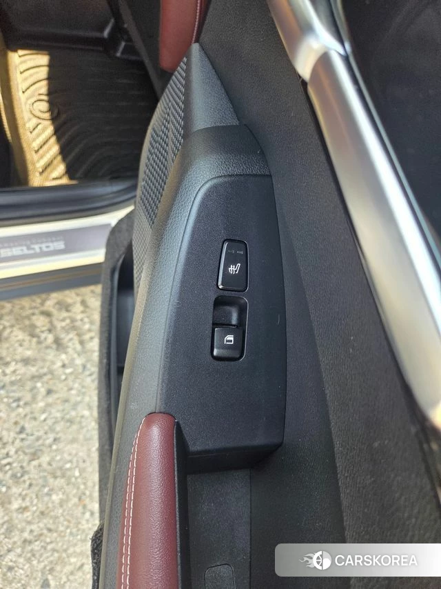 Kia Seltos id 4392615 из Кореи 10