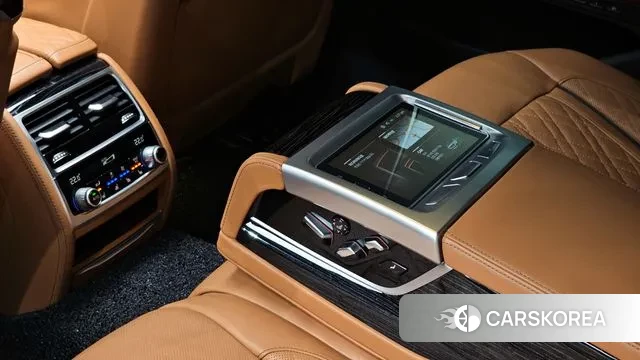 BMW 7 Series (G11) id 3697503 из Кореи 10