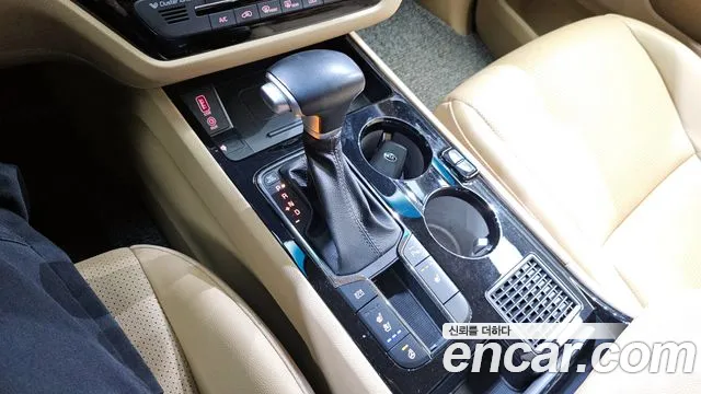 Kia The New Carnival id 2758319 из Кореи 10