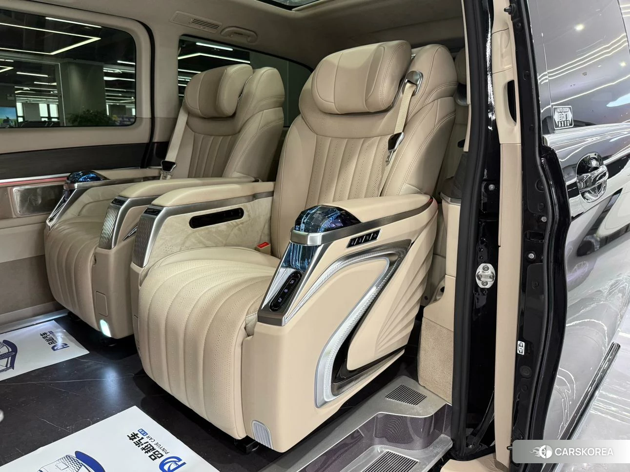 Mercedes-Benz V-class id 4498481 из Китая 10