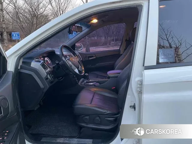 Ssangyong The New Korando Sports id 3706260 из Кореи 10