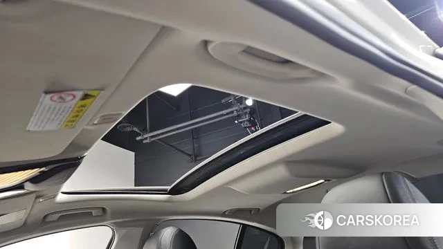 BMW 5 Series (G30) id 3374983 из Кореи 10