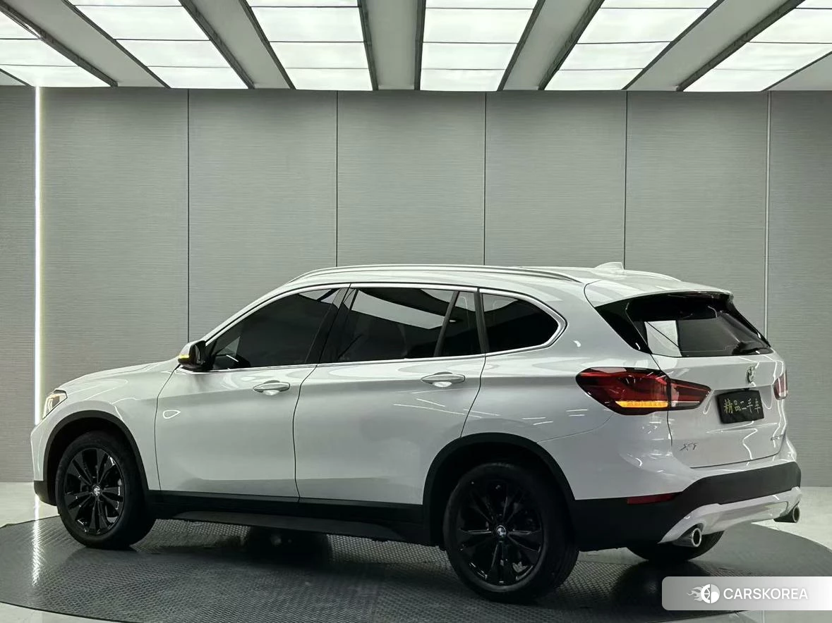 BMW X1 id 4455041 из Китая 10