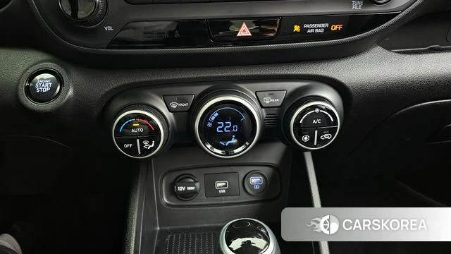 Hyundai Venue id 3828348 из Кореи 10