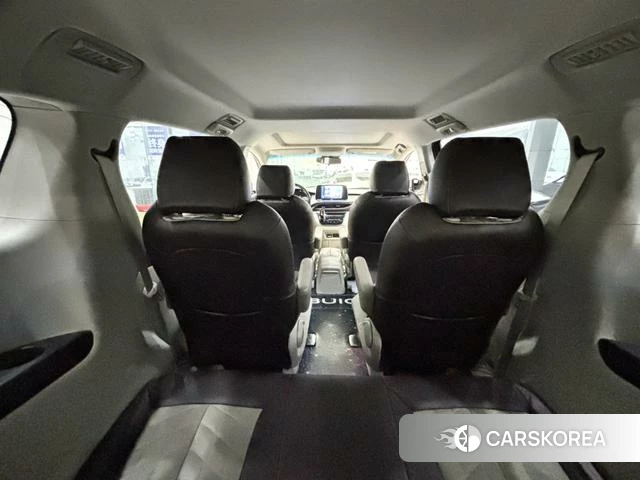 Buick GL8 id 3983305 из Китая 10