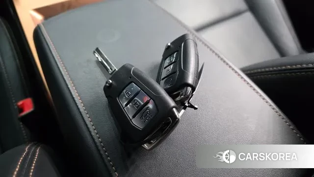 Ssangyong Torres EVX id 3684703 из Кореи 10