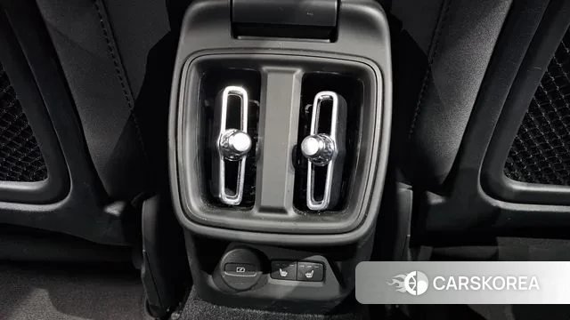 Polestar Polestar 2 id 3596424 из Кореи 10