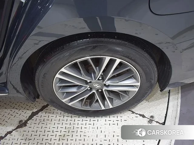 Hyundai Grandeur IG id 3220801 из Кореи 10