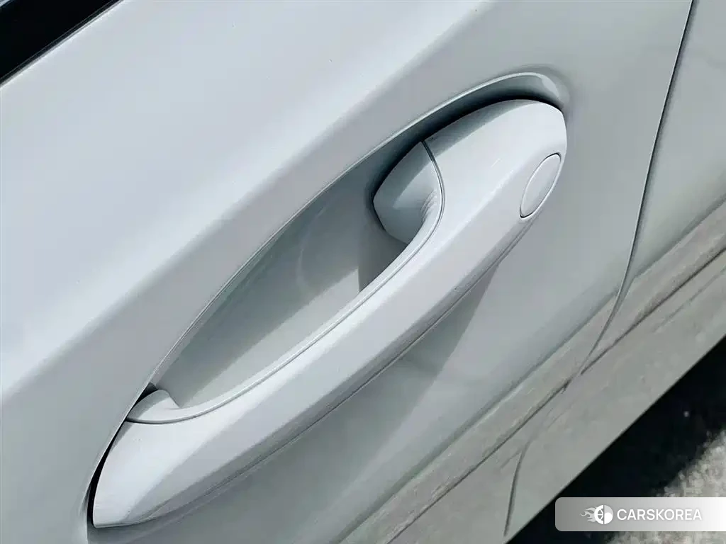 BMW 3 series id 4576418 из Китая 10