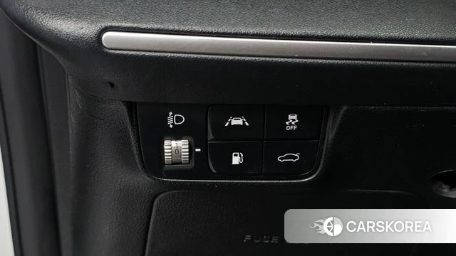 Hyundai The New Grandeur IG id 4401631 из Кореи 10