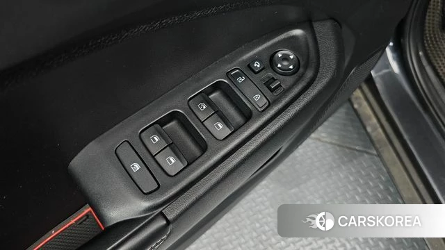 Hyundai Venue id 4613982 из Кореи 10