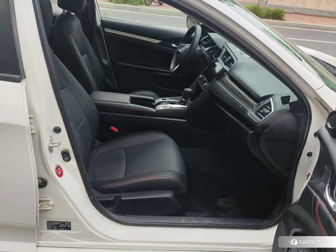 Honda Civic id 4601114 из Китая 10