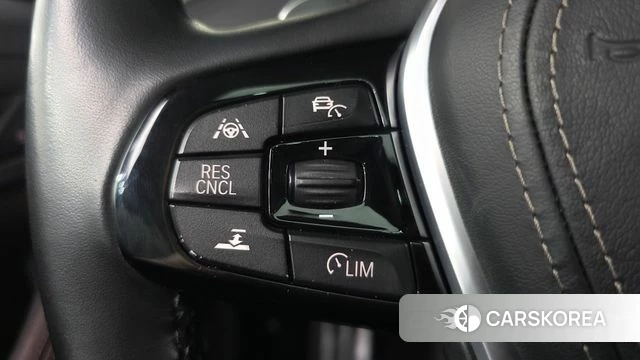 BMW 5 Series (G30) id 4596064 из Кореи 10