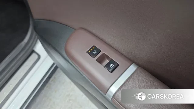 Hyundai Grandeur (GN7) id 3770559 из Кореи 10