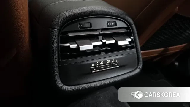 Maserati Ghibli id 3427758 из Кореи 10