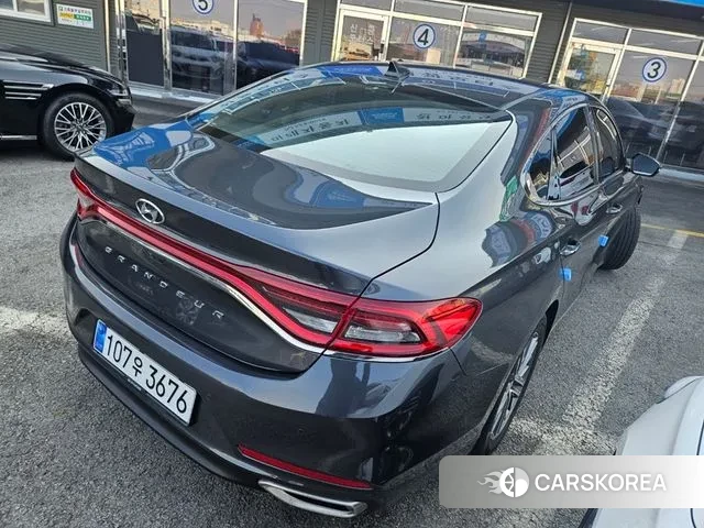Hyundai Grandeur IG id 3687657 из Кореи 10
