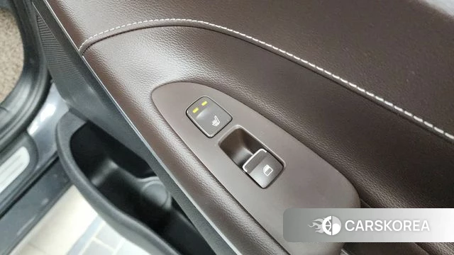 Hyundai Grandeur IG Hybrid id 4520519 из Кореи 10