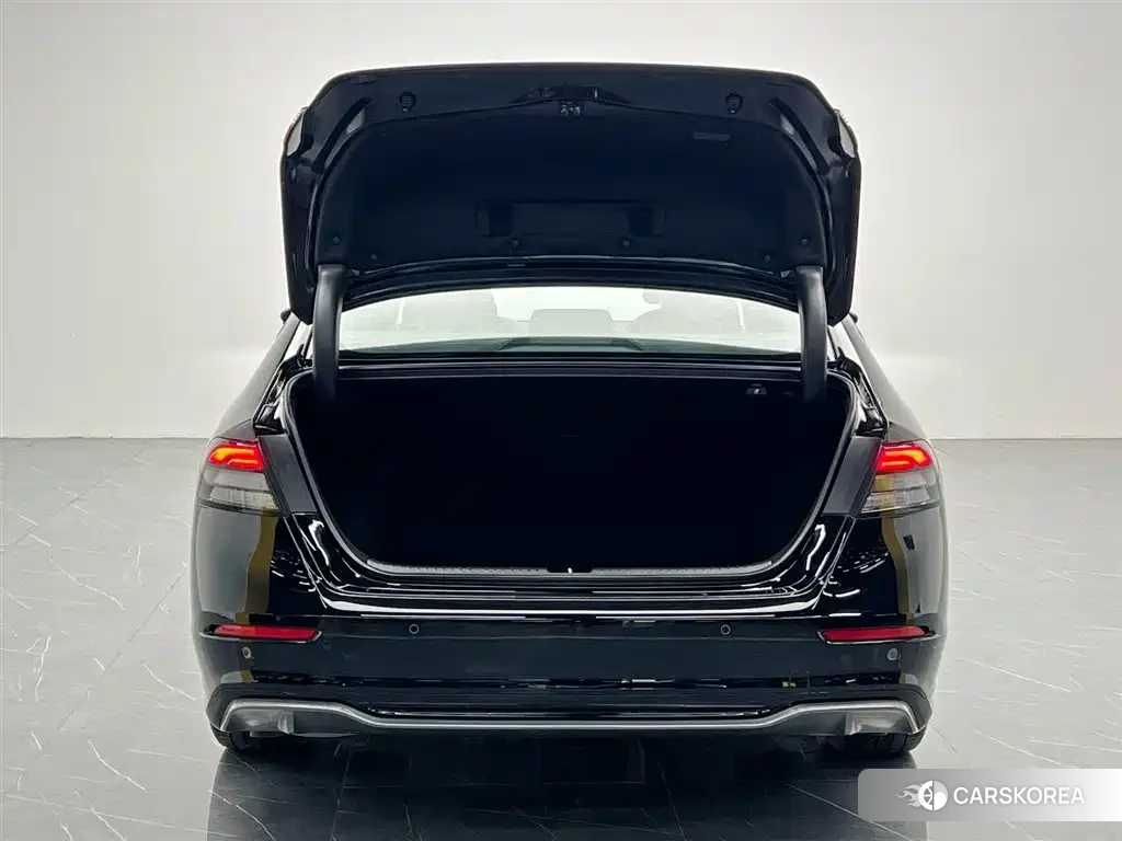 Honda Accord id 4577607 из Китая 10