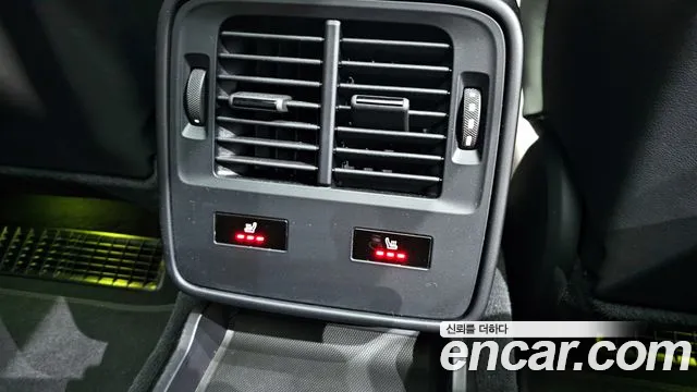 Porsche Taycan id 2854016 из Кореи 10