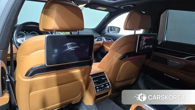 BMW 7 Series (G11) id 3325303 из Кореи 10