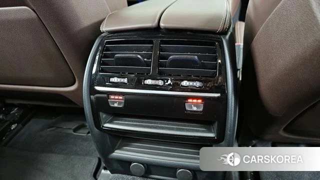 BMW 5 Series (G30) id 3866972 из Кореи 10